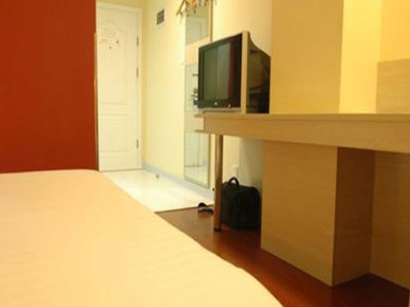 Hanting Hotel Shenyang Zhongshan Square ภายนอก รูปภาพ